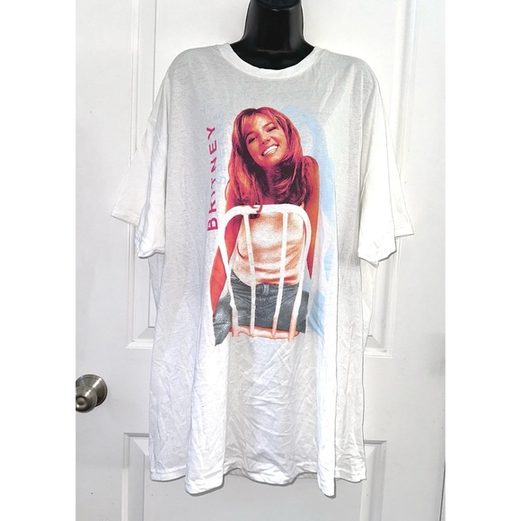 Britney Spears Tops - Britney Spears White Graphic T-shirt